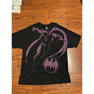 VTG Y2K Batman T-Shirt DC Comics Graphic Logo AOP Black Purple Men’s Size 2XL
